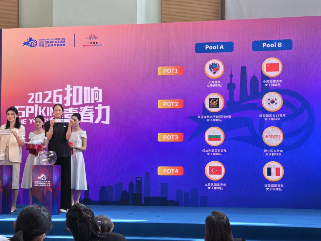字母哥首选热火,雄鹿陷交易两难