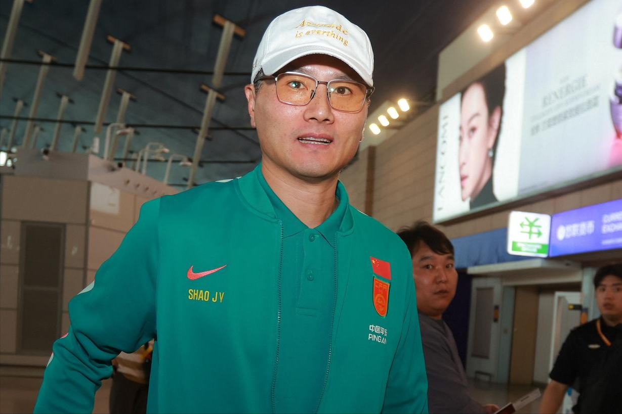 哈珀崛起逼宫,马刺面临福克斯难题