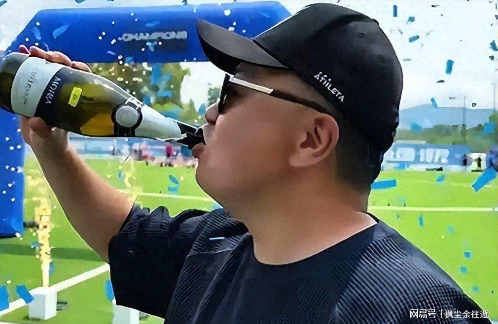 14分优势领跑！蓉城21铁人最快下轮夺冠费利佩韦林顿连场破门